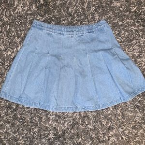 Forever 21 Denim Skirt Size Large